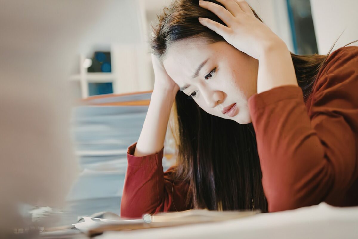 Os exames nacionais aproximam-se e, em muitas famílias, começa a surgir ansiedade, pressão e dúvidas. A verdade é que bons resultados não vêm do stress, mas sim de organização, método e confiança.